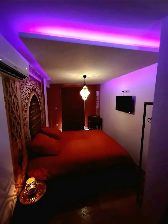 Suite Jaccuzzi En Camargue Port-Saint-Louis-du-Rhone Apartment