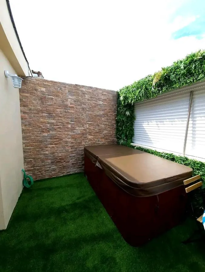Apartment Suite Jaccuzzi En Camargue Port-Saint-Louis-du-Rhone France