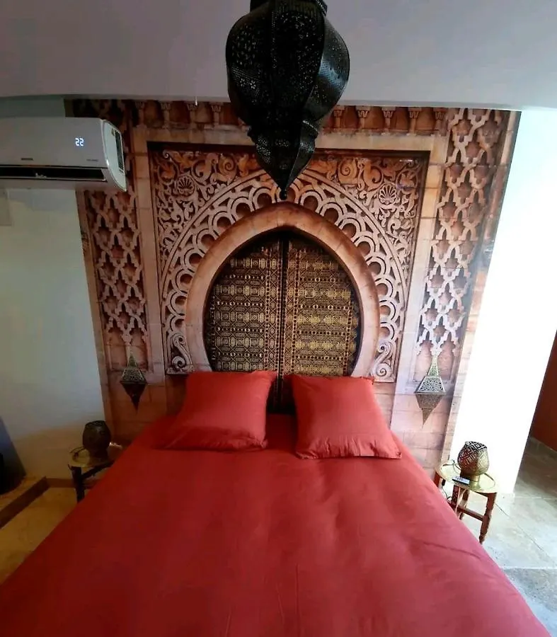 Suite Jaccuzzi En Camargue Port-Saint-Louis-du-Rhone